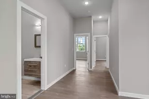 418 Jefferson Ave, Bristol, PA 19007 - Photo 9