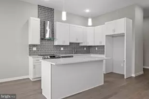 418 Jefferson Ave, Bristol, PA 19007 - Photo 3