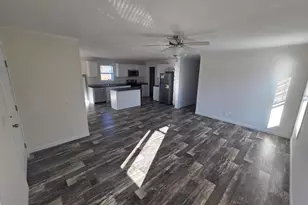 31 Golfview Dr, Quakertown, PA 18951 - Photo 3