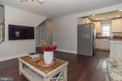 70 Huckleberry Lane, Levittown, PA 19055 - Photo 5