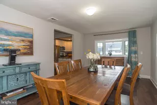 70 Huckleberry Ln, Levittown, PA 19055 - Photo 11