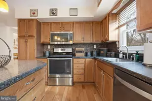 27 Seedling, Holland, PA 18966 - Photo 17