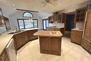 88 W Rambler Dr, Southampton, PA 18966 - Photo 9