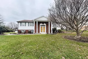 88 W Rambler Dr, Southampton, PA 18966 - Photo 3