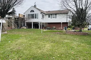 88 W Rambler Dr, Southampton, PA 18966 - Photo 17