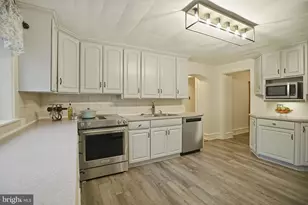 330 Fairhill Rd, Hatfield, PA 19440 - Photo 11