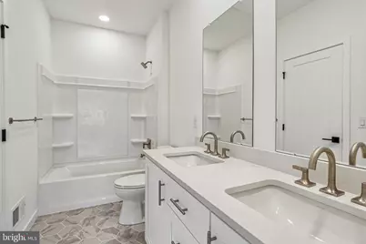 01 Oakwood Lane #62, Sellersville, PA 18960 - Photo 9