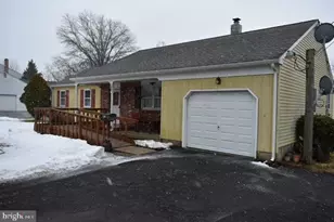 422 Erie Rd, Quakertown, PA 18951 - Photo 1