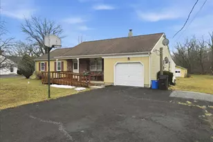 422 Erie Rd, Quakertown, PA 18951 - Photo 1
