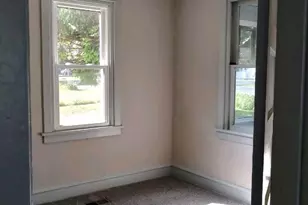 807 Merlin St, Bristol, PA 19007 - Photo 15