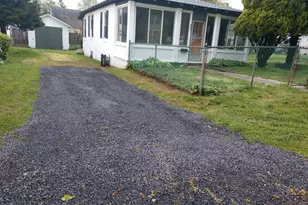 807 Merlin St, Bristol, PA 19007 - Photo 1