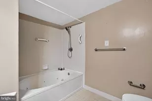 1810 Steamboat Station Dr, Southampton, PA 18966 - Photo 21