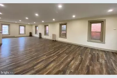 520 W Walnut Street, Perkasie, PA 18944 - Photo 5