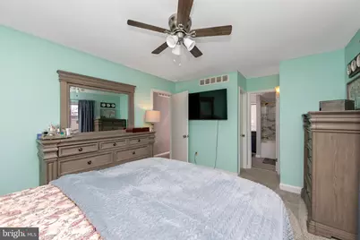 612 S Queen Anne Drive, Fairless Hills, PA 19030 - Photo 21