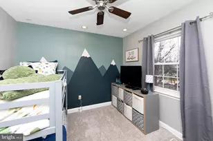 612 S Queen Anne Dr, Fairless Hills, PA 19030 - Photo 29