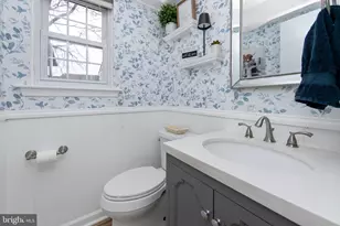 612 S Queen Anne Dr, Fairless Hills, PA 19030 - Photo 17
