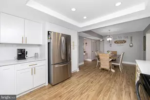 612 S Queen Anne Dr, Fairless Hills, PA 19030 - Photo 13