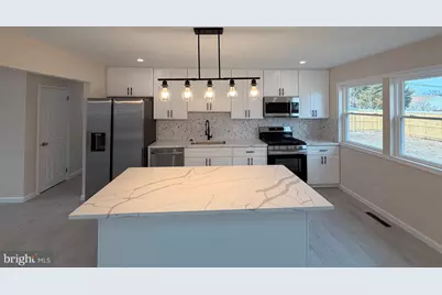 519 Hood Boulevard, Fairless Hills, PA 19030 - Photo 11