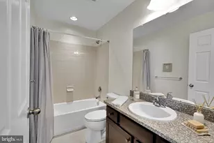 26124 Hickory Ln, Langhorne, PA 19047 - Photo 31