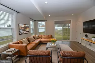 2 Warren Dr, Chalfont, PA 18914 - Photo 3