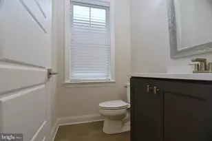 2 Warren Dr, Chalfont, PA 18914 - Photo 9