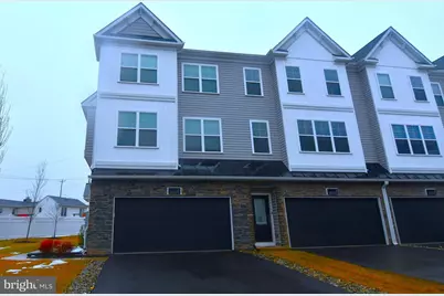 2 Warren Drive, Chalfont, PA 18914 - Photo 1