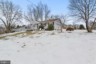 607 S Chubb Dr, Doylestown, PA 18901 - Photo 29