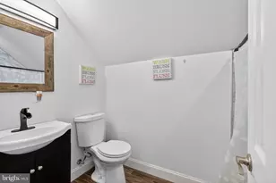 1999 Hollandale Dr, Bensalem, PA 19020 - Photo 35