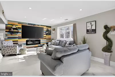 1999 Hollandale Drive, Bensalem, PA 19020 - Photo 9