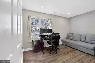 1999 Hollandale Dr, Bensalem, PA 19020 - Photo 27