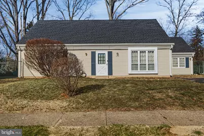 1999 Hollandale Drive, Bensalem, PA 19020 - Photo 5