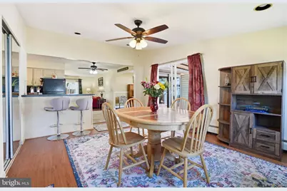 18 Kentucky Lane, Levittown, PA 19055 - Photo 5