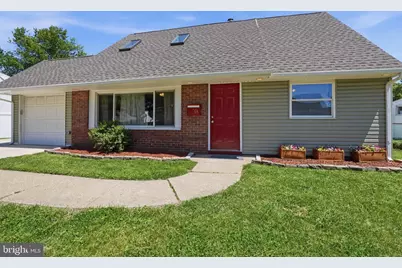 18 Kentucky Lane, Levittown, PA 19055 - Photo 3