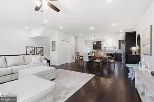 423 Tall Oaks Dr, Warminster, PA 18974 - Photo 5