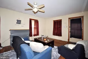 433 Walnut Ave, Feasterville-Trevose, PA 19053 - Photo 7