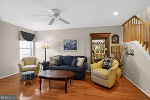 403 Silver Oak Ct, Warwick, PA 18974 - Photo 5