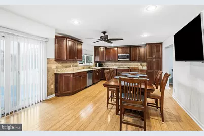 541 Stanford Road, Fairless Hills, PA 19030 - Photo 7