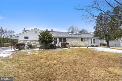 165 Clover Circle, Southampton, PA 18966 - Photo 1