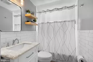 9 Honey Locust Rd, Levittown, PA 19056 - Photo 15