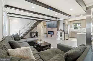 10 Inbrook Rd, Levittown, PA 19057 - Photo 15