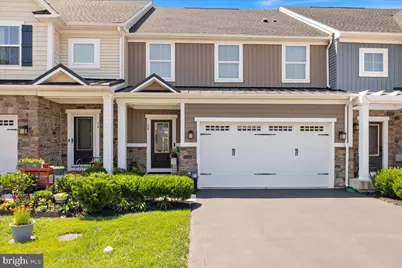 34 Griffin Way, Yardley, PA 19067 - Photo 1