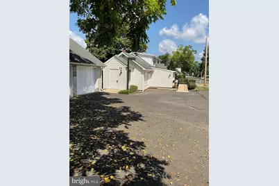 300 Spruce Street, Doylestown, PA 18901 - Photo 37