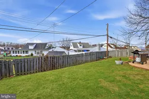 9 Harmony Rd, Levittown, PA 19056 - Photo 29