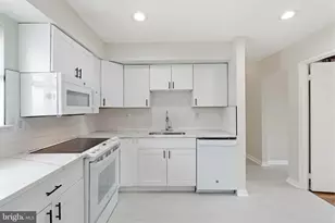 1901 Ironwood Ln, Bensalem, PA 19020 - Photo 7