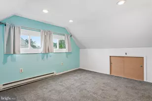 34 Ridge Ln, Levittown, PA 19055 - Photo 17