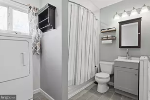 34 Ridge Ln, Levittown, PA 19055 - Photo 15
