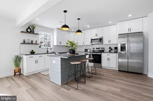 705 Merlin, Bristol, PA 19007 - Photo 11