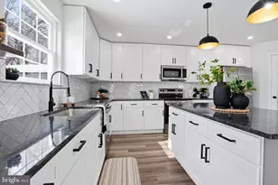 705 Merlin, Bristol, PA 19007 - Photo 15