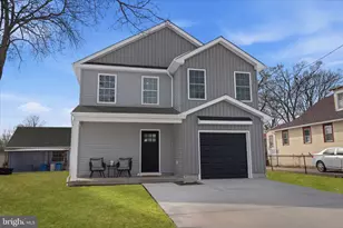 705 Merlin, Bristol, PA 19007 - Photo 3