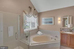 72 Bittersweet Dr, Doylestown, PA 18901 - Photo 27